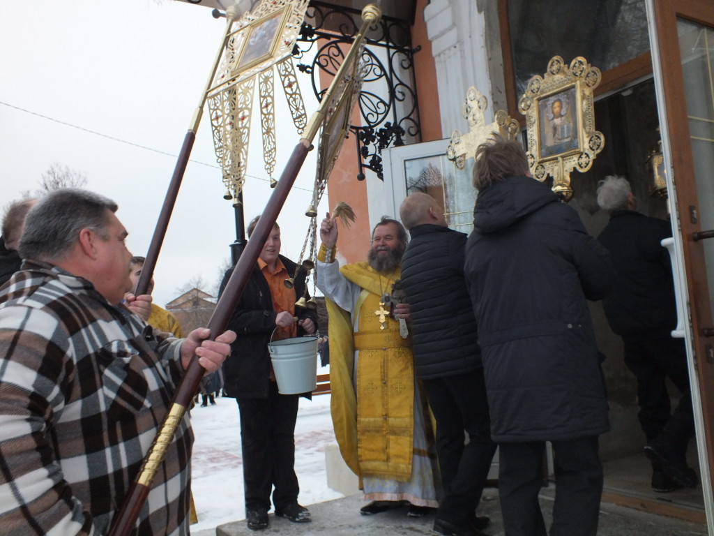 Крестный ход в день памяти Свт. Николая, архиепископа Мир Ликийских, Чудотворца(19.12.2016г.)